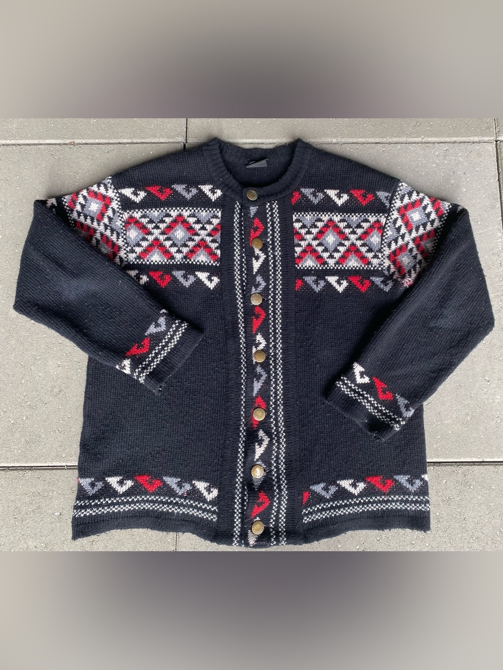 80’s vintage Men's Black Nordic-Style Button Cardigan Apres Ski